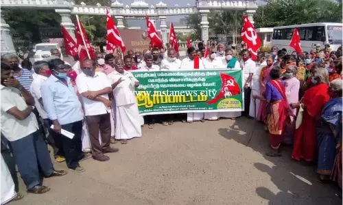 இழப்பீடு தராவிட்டால் பல்கலைகழகத்தில் குடியேறுவோம்:  நடராஜன் எம்.பி., பேட்டி