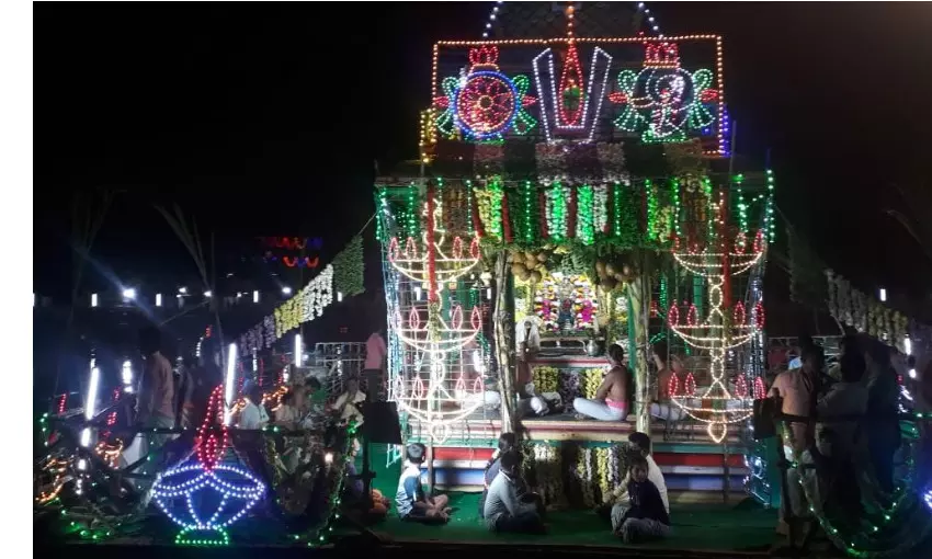 லட்சுமி நரசிம்மர் கோயிலில் தை தெப்ப உற்சவ விழா லட்சுமி நரசிம்மர் கோயிலில் தை தெப்ப உற்சவ விழா
