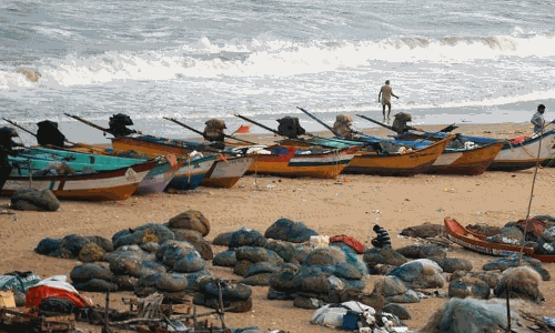 இலங்கை கடற்படையினரின் துப்பாக்கிச்சூட்டில் நாகை மீனவர் கலைச்செல்வன் காயம்