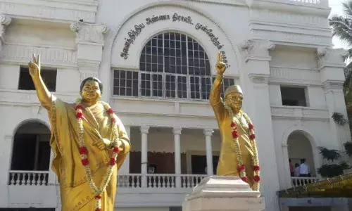 ஜெயலலிதா பிறந்தநாளில் தீபம்- அதிமுக தலைமை வேண்டுகோள்