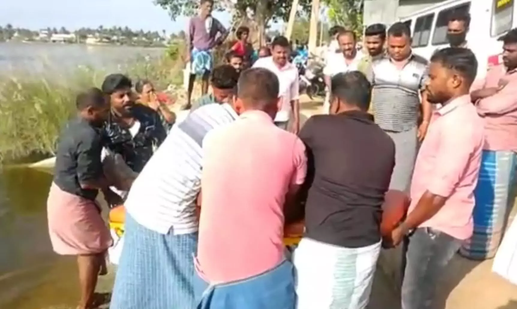 நீரில் மூழ்கி இளைஞர் உயிரிழப்பு நீரில் மூழ்கி இளைஞர் உயிரிழப்பு