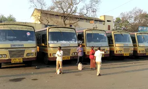 தனியார் பேருந்துகளில் கூடுதல் கட்டணம்- பயணிகள் புகார்
