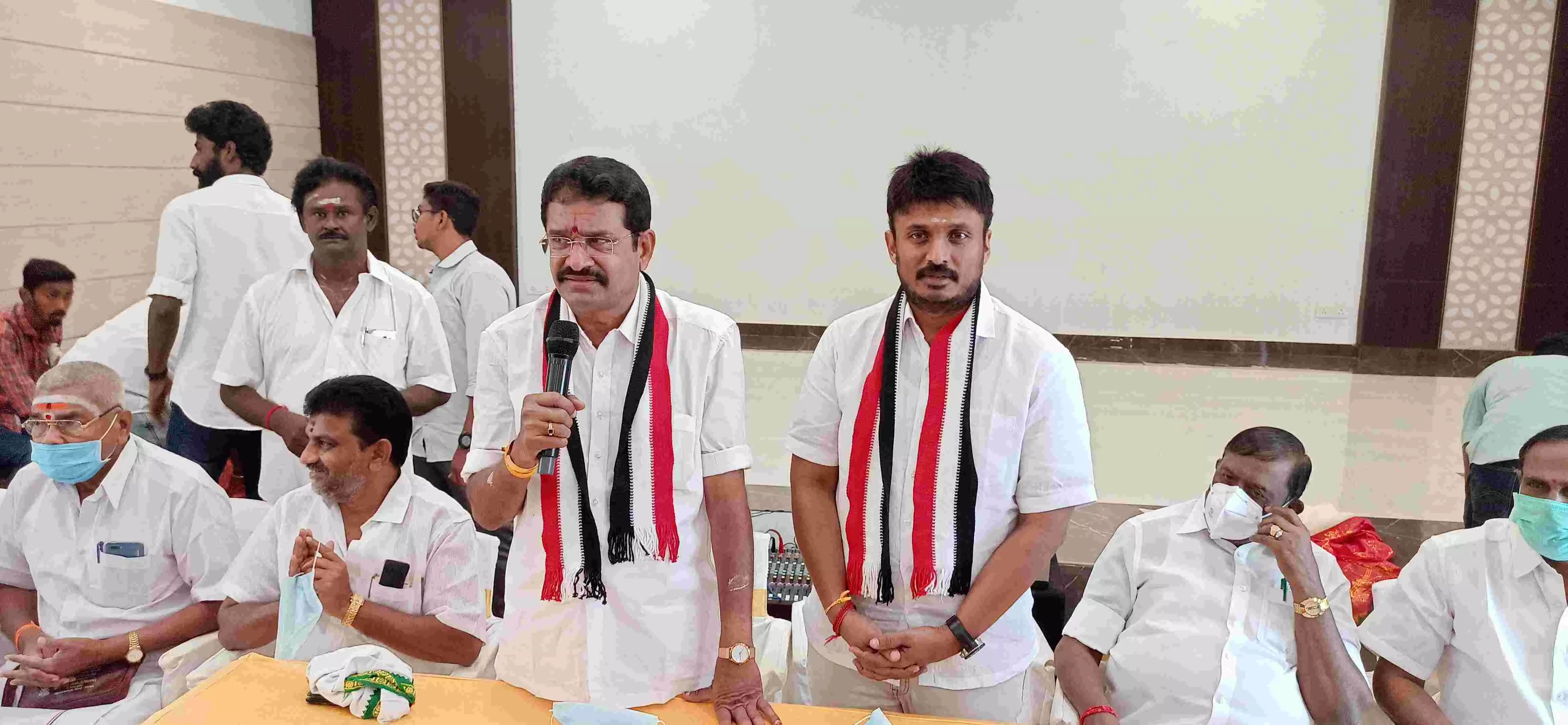 முதல்வரின் திட்டங்களுக்கு மக்கள் மத்தியில் வரவேற்பு முதல்வரின் திட்டங்களுக்கு மக்கள் மத்தியில் வரவேற்பு