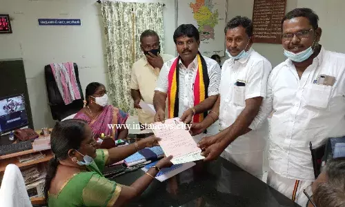 தேமுதிக வேட்பாளர் வேட்புமனு தாக்கல் தேமுதிக வேட்பாளர் வேட்புமனு தாக்கல்