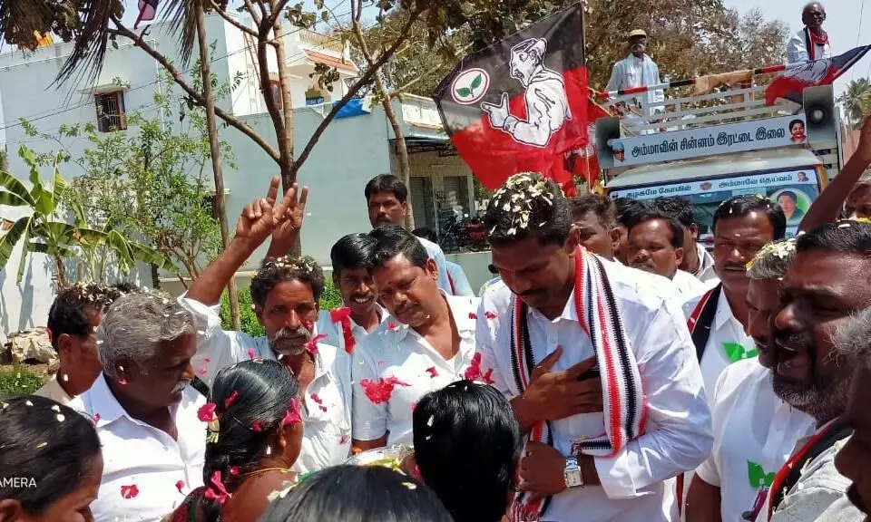 வாணியம்பாடி: அதிமுக வேட்பாளர் தீவிர வாக்கு சேகரிப்பு வாணியம்பாடி: அதிமுக வேட்பாளர் தீவிர வாக்கு சேகரிப்பு