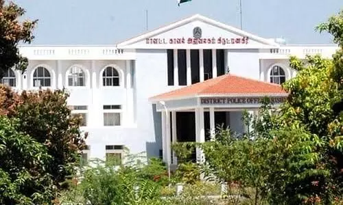 கல்லூரி மாணவி மாயம்: பெற்றோர் போலீசில் புகார் கல்லூரி மாணவி மாயம்: பெற்றோர் போலீசில் புகார்