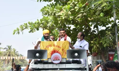 தொண்டமுத்தூர் திமுக வேட்பாளரை  ஆதரித்து டெல்லி விவசாயி பிரசாரம்