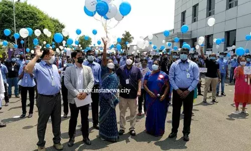 தொழிற்சாலை பணியாளர்களுக்கு மாதிரி வாக்குப்பதிவு