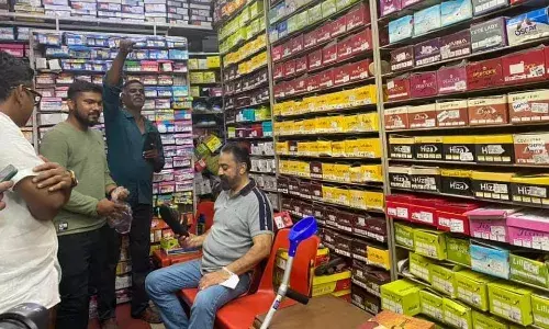 கலவர ஸ்பெலிஷ்டுகளை ஒற்றுமையால் முறியடிப்போம்: கமல்ஹாசன்