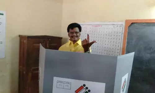 கம்பம் தொகுதி வேட்பாளர்கள்  சொந்த ஊரில் வாக்களித்தனர் ‌