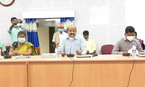 கொரோனா தொற்று அதிகரிப்பதால் வேலூர் நேதாஜி மார்கெட்டை மூட ஆட்சியர் உத்தரவு.