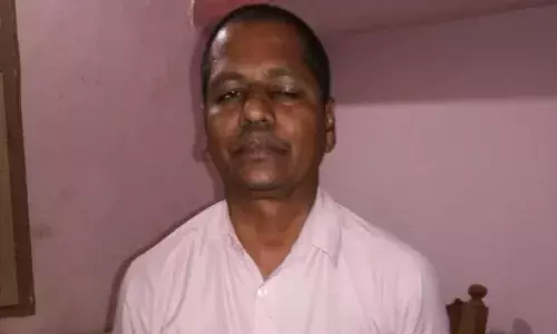 பழைய 1000 ரூபாய் நோட்டுகள் 4 .5 கோடி ரூபாய் பறிமுதல்
