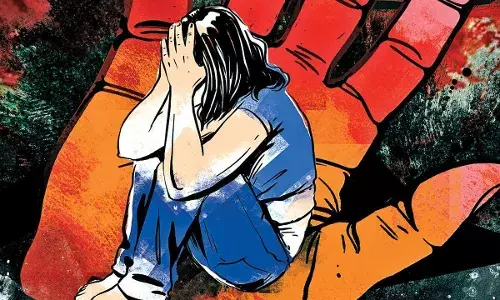 குமாரபாளையம் அருகே 14வயது சிறுமிக்கு கூட்டு பாலியல் தொல்லை : 11 பேரிடம் போலீசார்  ரகசிய விசாரணை