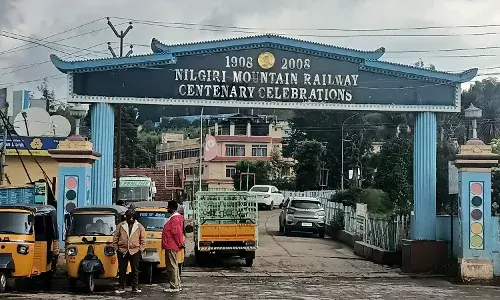 ஊட்டியில் ரயில்வே ஸ்டேசன் மாஸ்டருக்கு கொரோனா!