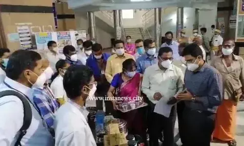 கொரோனா தடுப்பூசி தட்டுப்பாடு இல்லை- திருநெல்வேலி கலெக்டர்