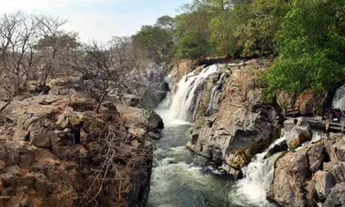 ஒகேனக்கல்லுக்கு நீர்வரத்து 4,800 கனஅடியாக அதிகரிப்பு!