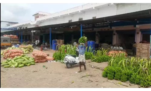 விற்பனை, விலையில் சரிவை சந்திக்கும் வியாபாரிகள்