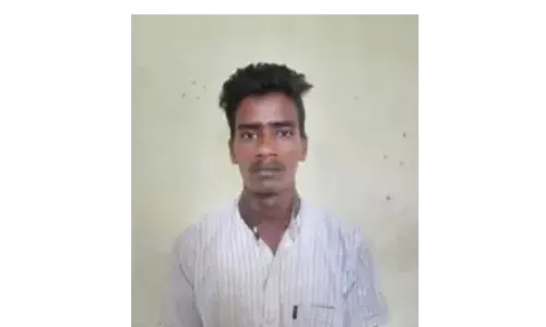 11ம் வகுப்பு மாணவி பாலியல் பலாத்காரம்: லாரி டிரைவர் கைது