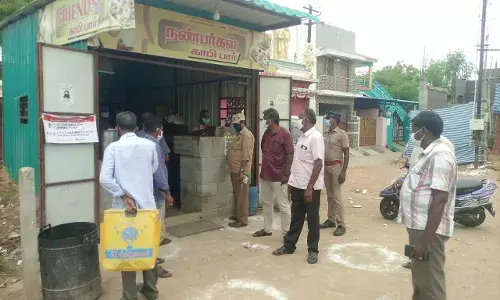நான்குநேரியில் விதிகளை மீறிய கடைகளுக்கு அபராதம்