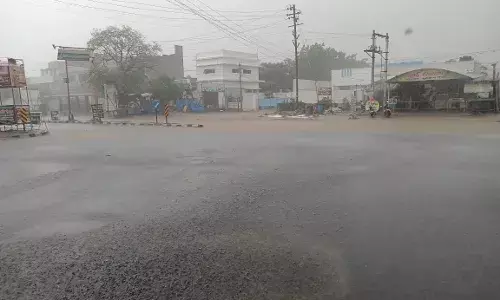 கோவில்பட்டி பகுதியில் 2 வது நாளாக கனமழை.
