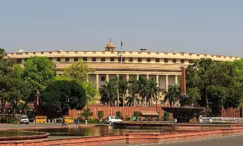 இந்திய நாடாளுமன்ற மாநிலங்களவையின் முதல் கூட்டம் மே 13, 1952