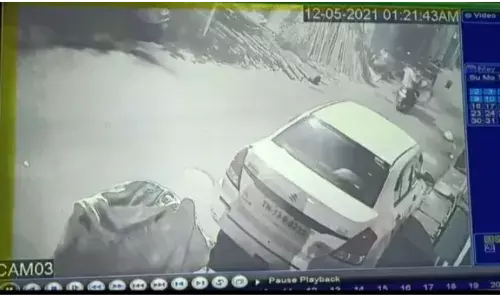 ஊரடங்கை பயன்படுத்தி சைக்கிளை திருடும் மர்ம நபர்கள்; சிசிடிவி பதிவு