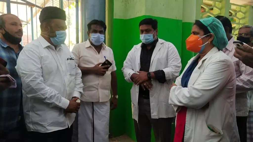 பாபநாசம் மருத்துவமனையில் எம்எல்ஏ ஆய்வு பாபநாசம் மருத்துவமனையில் எம்எல்ஏ ஆய்வு