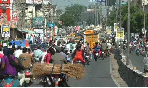 ஊரடங்கிலும் ஆவடியில் போக்குவரத்து நெரிசல்; திணறிய போலீசார்