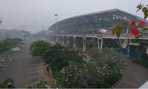 ஹைதராபாத்திலிருந்து சென்னைக்கு  24 ஆயிரம்  கோவாக்சீன் டோஸ் வருகிறது