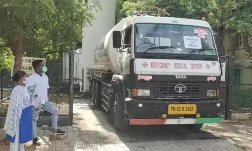 நெல்லை அரசு மருத்துவமனைக்கு ஐந்தாவது கட்டமாக ஆக்சிஜன் வழங்கல்.
