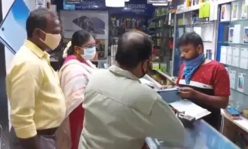 திருத்தணி: அரசின் விதிமுறைகளை  மீறிய 5 கடைகளுக்கு ரூ.16ஆயிரம் அபராதம்!