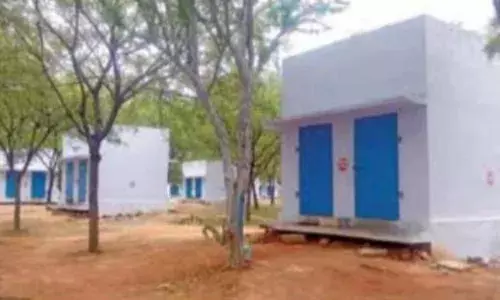 சிவகாசியில் ஊரடங்கு விதி மீறல் -பட்டாசு தொழிற்சாலைகளுக்கு சீல் வைப்பு.