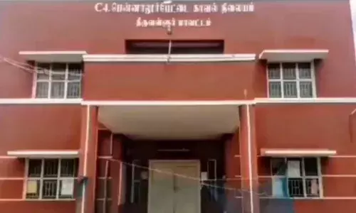 ஊத்துக்கோட்டை: விபத்தில் விவசாயி படுகாயம்