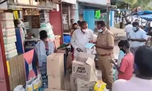 பழவேற்காடு: கொரோன விதிகளை மீறியவர்களுக்கு அபராதம் விதிப்பு