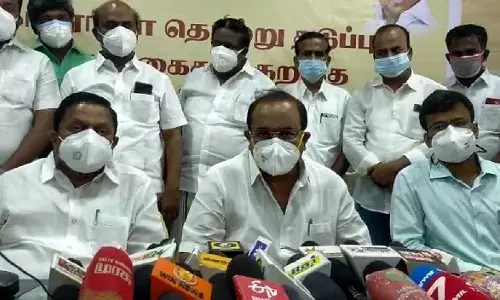 பொள்ளாச்சியில் கொரோனா நோய் தடுப்பு ஆலோசனை கூட்டம் - அமைச்சர்கள் பங்கேற்பு