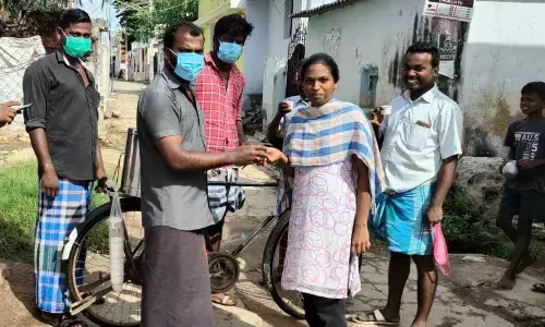நெல்லை-வீடு வீடாக சென்று கொரோனா விழிப்புணர்வு- கபசுர குடிநீரும் வழங்கப்பட்டது