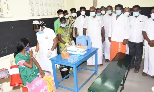வளர்ச்சி திட்டங்களை அதிமுக ஆட்சியில் செய்துள்ளோம்: ஆர்.பி.உதயகுமார்