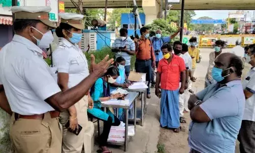 நெல்லை- ஊரடங்கு விதிமுறைகளை மீறியவர்களுக்கு கொரோனா பரிசோதனை!
