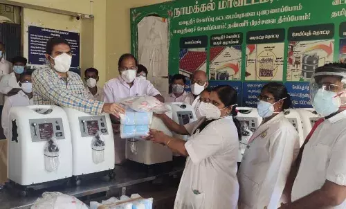 அரசு மருத்துவமனைகளுக்கு மருத்துவ உபகரணங்கள் - குமாரபாளையம் எம்.எல்.ஏ. வழங்கினார்