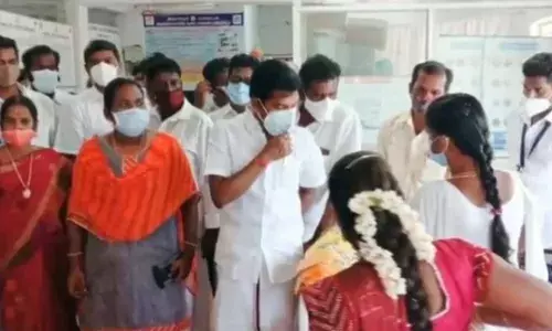திருத்தணியில் கொரோனா சிகிச்சை: சட்டமன்ற உறுப்பினர் எஸ்.சந்திரன் ஆய்வு!