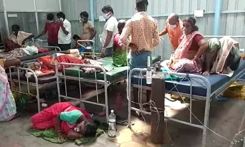 சேலத்தில் கொரோனா நோயாளிகள் பகுப்பாய்வு மையம்- கலெக்டர் தகவல்