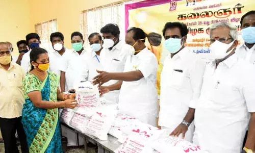 700 நபர்களுக்கு காஞ்சிபுரம் எம்எல்ஏ நலத்திட்ட உதவிகள்.