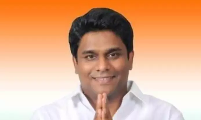 அம்மா உணவகத்திற்கு ஒரு லட்சம் நிதி வழங்கிய காங்கிரஸ் எம்எல்ஏ அம்மா உணவகத்திற்கு ஒரு லட்சம் நிதி வழங்கிய காங்கிரஸ் எம்எல்ஏ