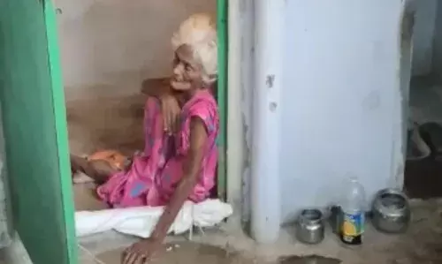 பெத்த மனம் பித்து... பிள்ளை மனம் கல்லு! 95 வயது தாயை கழிப்பறையில் தங்க வைத்த மகன்