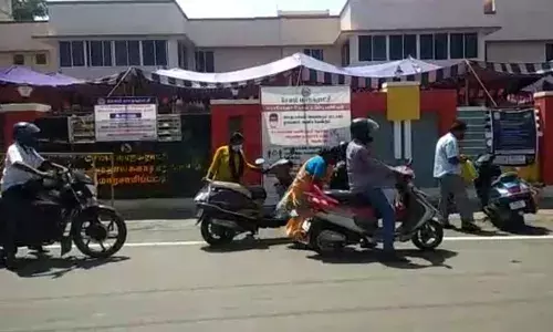 தட்டுப்பாடு எதிரொலி: சேலத்தில் 10ம் தேதி வரை தடுப்பூசி போடுவது நிறுத்தம்!