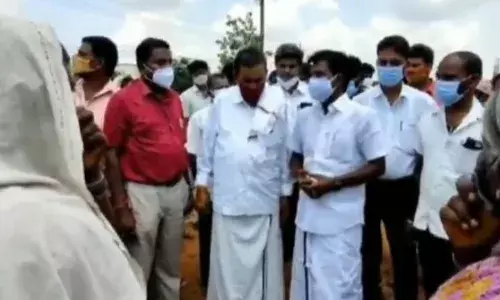 திருவள்ளூர் எஸ்.வி.ஜி.புரத்தில் அடிப்படை வசதி ஏற்படுத்தப்படும்- எம்எல்ஏ சந்திரன்