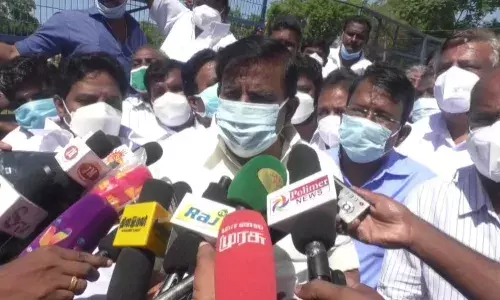 திருச்சியில் அனைத்து குளங்களும் சீரமைக்கப்பட்டு  நீர் நிரப்பப்படும் : அமைச்சர் கே.என்.நேரு திருச்சியில் அனைத்து குளங்களும் சீரமைக்கப்பட்டு  நீர் நிரப்பப்படும் : அமைச்சர் கே.என்.நேரு