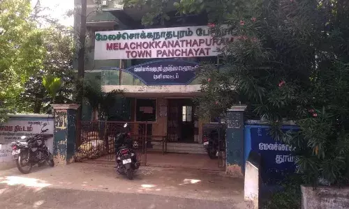 தேனி : பேரூராட்சி பகுதிகளில் குடிதண்ணீர் திருட்டு- பொதுமக்கள் அவதி