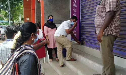 காஞ்சிபுரம்:விதிகளை மீறிய கடைகளுக்கு சீல் வைப்பு-அபராதம்!