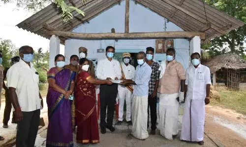 போனது கன்று குட்டி, வந்தது கறவை மாடு. தன்னலமற்ற சேவைக்கு கிடைத்த வெகுமதி